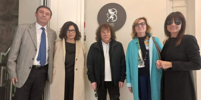 Cocciante-ai-Musei-scaled-2854608354